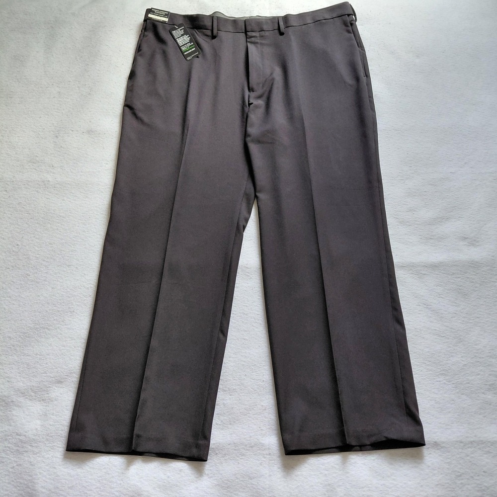 Haggar Mens Premium Comfort Dress Pants Black 44x30 Classic Fit Stretch NWT